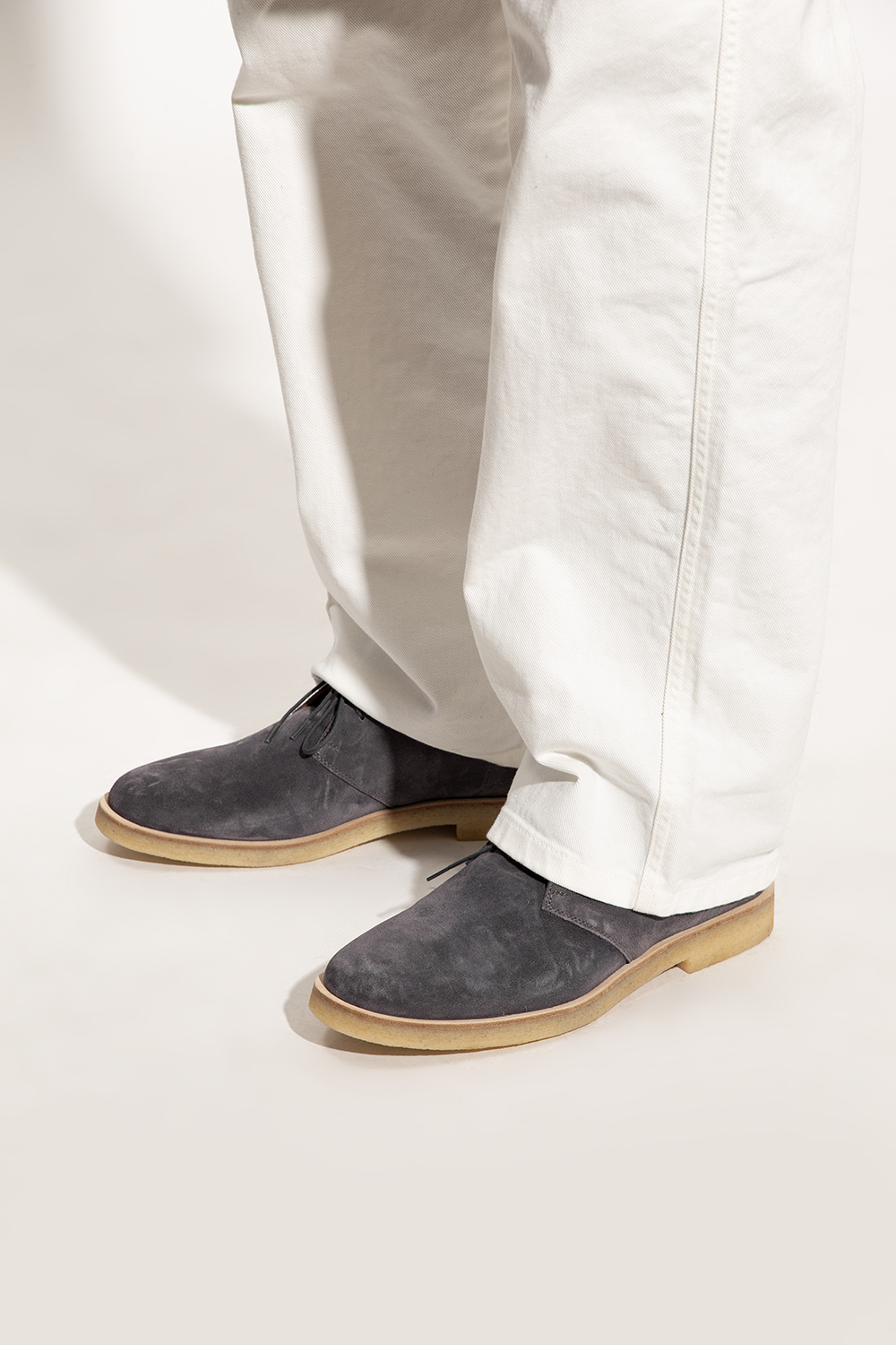 Common projects cheap chukka boots